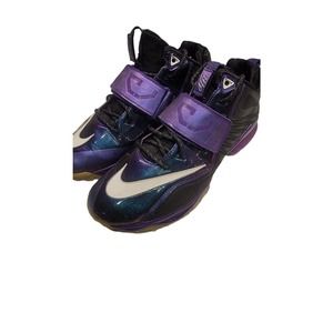 NIKE ZOOM CJ TRAINER 2 GLOW IN THE DARK Calvin Megatron Johnson Men 8.5